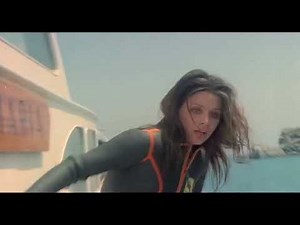 Waves of Lust (1975 Italian movie) - wetsuit 2