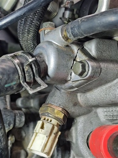 Відео користувача Red Garage (@_red.garage_) з композицією «оригінальний звук - Red Garage»