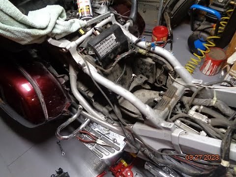 How to change the rear shock on a 2008 Goldwing GL1800