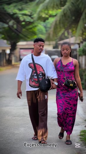 Excess Comedy: Hilarious Bride with Bag Sketch