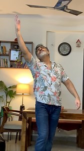 953K views · 31K reactions | Barsaat Mein Bhi Kaha Baat Aisi ❤️❤️ #facebookviral #dance #Purana #GANA | Varun Arora | Facebook