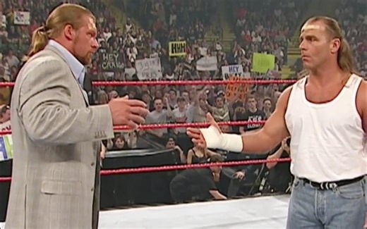 Triple H与HBK握手言和