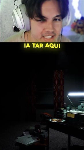Never turn left in a FNAF game ( ͡° ͜ʖ ͡°) #shorts