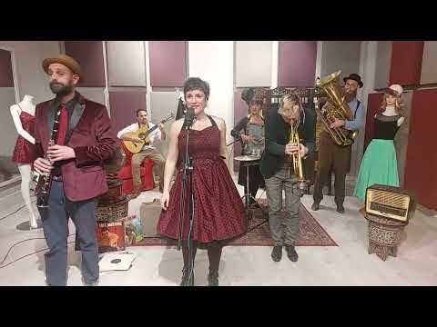 Los Cracks del 29 - Marisol mash-up