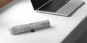 わずか9ｇ。究極にスリムなMacBook Air専用ケース