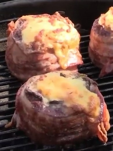 Beer Can Bacon Burgers FULL RECIPE'S ON YOUTUBE - https://youtu.be/xl_T-y6l2OQ?si=nvdTVP8zDqjoGFvJ #BBQ #Grilling #Barbecue #SmokedMeats #BBQLovers #BarbecueTime #GrillMaster #BBQLife #BBQSeason #BarbecueParty #MarthaStewart #RecipeOfTheDay #CheesyBeefBuns #CookingWithMartha #Homemade #ComfortFood #EasyRecipes #DeliciousDinner #Foodie #Yummy#BBQTime#GrillingSeason#Smokehouse#BBQAddict#GrillAndChill#Pitmaster#BBQParty#BarbecueNation#GrilledToPerfection#SmokedBBQ