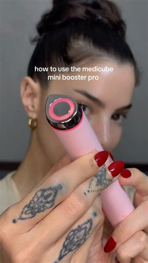 how to use the medicube mini booster pro