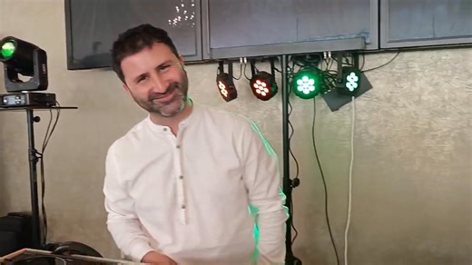 328K views · 377 reactions | „Egy mese volt” – Sztaracsek László hálával – Ez egy mese volt, mit együtt írt a szív, Hol minden pillanat örökre bennünk hív. Hálás köszönet, hogy részese lehettünk, Veled az álomból valóságot teremtünk ❤️ | Gáspár Győző | Facebook