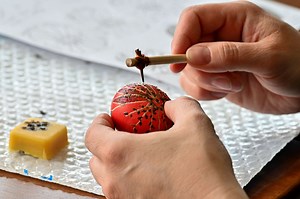 How Easter eggs spread around the world