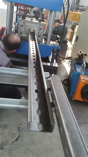 máquina formadora de canales de puntal para | Solar Frame Roll Forming Machine #solar #machine e