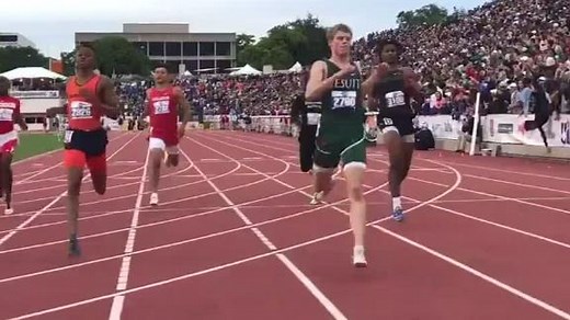 Texas track star sets high school record in 100m