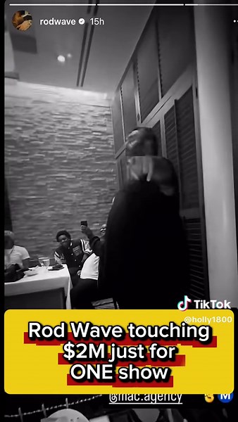 Rod wave made a bag for one show | Rod Wave