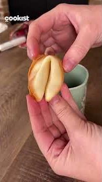 Fortune cookies: how to make them at home in a few steps!