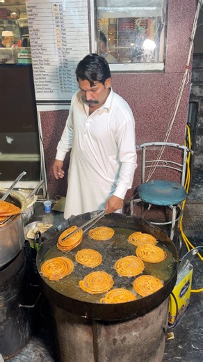 Sweet Jalebi | Explore How To Make Jalebi | Street Food Islamabad #food #streetfood | Pk Food Show
