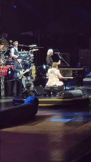 Elton John - Sad Songs Say So Much 04 (LIVE) - Allianz Stadium - Sydney Australia - 18 Jan 2023