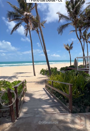 Explorando as Praias de Fortaleza, Ceará