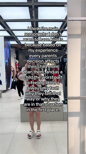 This is my opinion and it is not my goal for everyone to pick a side. My personal experience does not equal to everyones #fyp #foryoupage #adulting #parenting #family