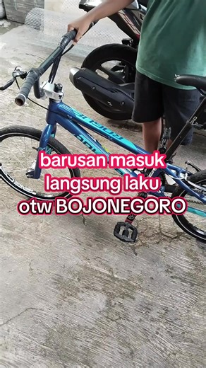Polygon Rogue Sepeda Laku Cepat di Bojonegoro