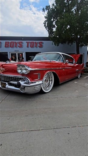 Cadillac Coupe Deville #cadillac #classiccars #coupe #Deville #trending #oldschool #carshow #oldies