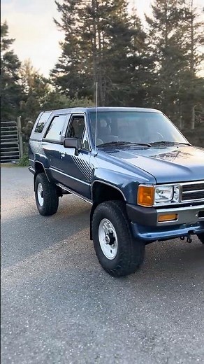 Crazy clean 1st Gen TOYOTA 4runner SR5 #automobile #automotive #offroad # fully loaded
