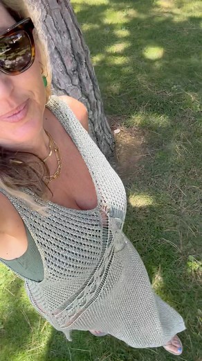 2K views · 16 reactions | 1/5 ideias de looks para levar para a praia ✅ Sim… Durante os próximos dias vou mostrar-vos opções de looks para levar para a praia ️️️️ Ansiosa por vos mostrar as várias opções que escolhi para mim e para si! Até já ‍♀️ E boas férias @hipiiechic #hipiiechic #verao #lookinspiração #lookpraia #summervibes #hippiechic #ideiasdelooks #praia | HIPIIE CHIC | Facebook