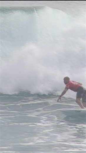 1.2M views · 10K reactions | A perfect 10 by Kelly Slater. Making that one of 32 times of perfection in his CT career, one of which was here in West Aus. Watch Kelly return to the Western Australia #MargaretRiverPro starting tomorrow, April 11. | World Surf League | Facebook