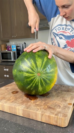 How to Pick a Sweet Watermelon Every Time 🍉 | Easy Watermelon Tips
