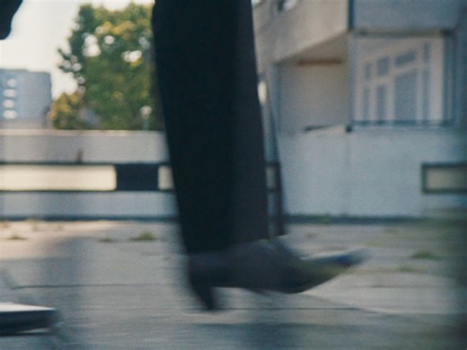 "Falling ever further, 'Cause the centre cannot hold" - Pre-order the new album here: https://PrimalScream.lnk.to/ComeAheadFA #ComeAhead | Primal Scream