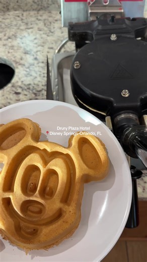 Drury Plaza Hotel, Disney Springs was a great find. It’s a Disney hotel located about 15mins from Disney Parking. They offer a complimentary shuttle early access to the park. Let me know if I should do a full video review on our stay 🏰🐭✨🚝 #druryplazahotel #disneyworld #disneyhotel #fypシ #orlando