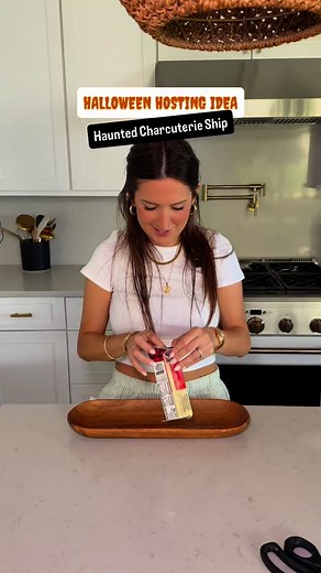 Prob one of my fave edible DIY creations to date… although I did think the basketball sliders were also kinda crazy? Or the golf charcuterie!? The Beetlejuice cigars weren’t bad either lol now I need to one up this one for next set up. 😌 | the_avantgarde_