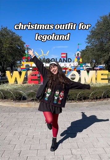 Best Christmas Outfit Ideas for Legoland Florida
