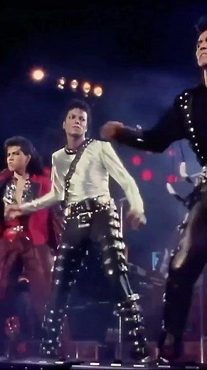Michael Jackson – Wanna Be Startin’ Somethin’ 🇯🇵 | Bad Tour Korakuen Stadium Tokyo 1987 #shorts #mj