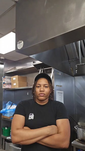 Chicken Shack: A Nice Place for Hungry Foodies in Detroit