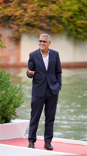 341K views · 1.8K reactions | Solo un anno fa al suo fianco c’era...