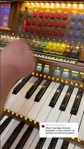 Demonstrating the Virtuoso Keyboard on a Lowrey Organ