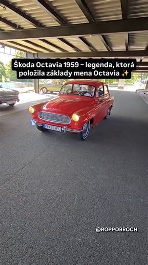 Matúš REJTA ROPPO BROCH on Instagram: "Môj Autičkársky VLOG - Škoda Octavia 1959 – legenda, ktorá položila základy mena Octavia ✨ / @matusrejta_roppo_broch Instagram, TIKTOK, Facebook, YouTube @matusrejta Škoda Octavia z roku 1959 patrí medzi najikonickejšie československé automobily vôbec. Názov Octavia znamená „ôsma“ – išlo totiž o ôsmy model značky Škoda postavený na modernizovanom podvozku po vojne. Sedan sa vyrábal v rokoch 1959 – 1964, verzia Combi až do roku 1971, čo z nej spravilo mimori
