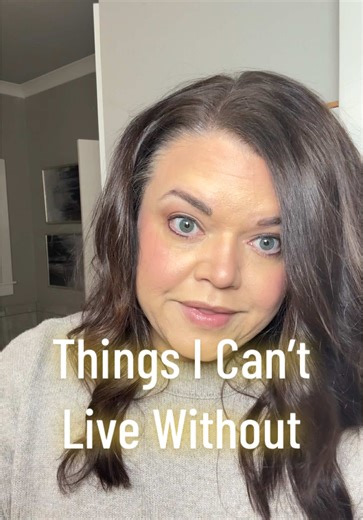 Quick Root Touch Up Solutions for Gray Hair