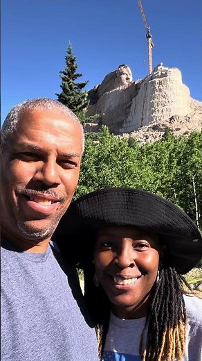 Visiting the Largest Mountain Carving on Earth - Crazy Horse Memorial 🛘