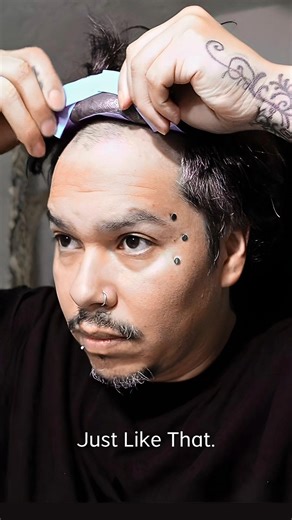 Thinking about trying a hair system but not sure where to start? 👀 Thinking about trying a hair system, but not sure where to start? 👀 You don’t need a salon, a team, or years of experience — just a mirror, a few tools, and a little confidence. 🙌 The process is simpler than you imagine: ✅ Clean your scalp — make sure it’s fresh and oil-free. ✅ Apply adhesive or tape — evenly, no mess needed. ✅ Align your system — take your time, line up that hairline. ✅ Press, blend, and style — and watch you