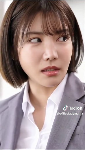 #OL #officelady #women #suits #japanesegirl #スーツ女子