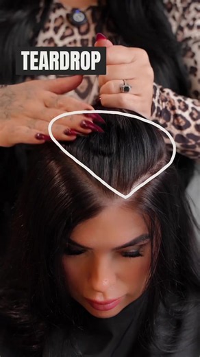New course: Teardrop Parting, the part that looks like it grew there 🖤 It's our most requested course. You'll learn advanced techniques for seamless blends nobody can find, all while keeping the hair's integrity. This is what ETERNA Advanced Academy is all about: the details. Every course goes deep on one specific technique, the small skills that take your work to the next level, so you can use it with your very next client. Teardrop Parting is one of three new courses releasing this week, alon