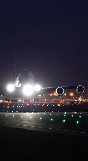 Biggest Passenger Aircraft Night Landing Challenges