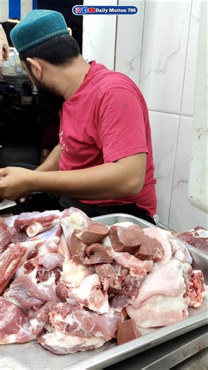 🤣Na Na Ota Jabe Na Na//Haji Rewazi Meat Shop//Mutton Cutting Dukandari Skills//Raan Liver Cutting//