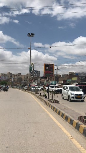 Exploring the Bustling Streets of Hyderabad