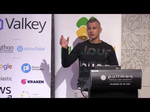 "Takeaways from teaching Python in college" - Vladimir Roudakov (PyCon AU 2025)