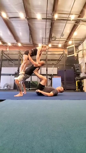 Trio Reverse Hand-to-Hand Acro Performance
