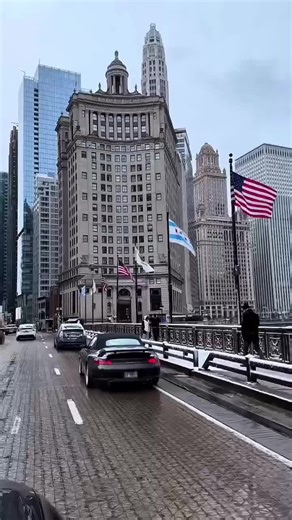 Exploring Chicago: Scenic Winter Road Trip Experience