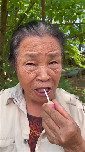 Hai ông cháu thử thách IQ370 đánh đàn sẽ ra sao?🧚🧗🦸🙎🙀#shorts #cute