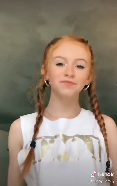 Emily is a queen👑 (@sunny...emily)’s videos with original sound - Emily is a queen👑