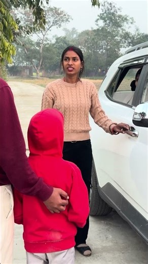 Introducing the "VitalWear SmartBand," a next-generation wearable gadget